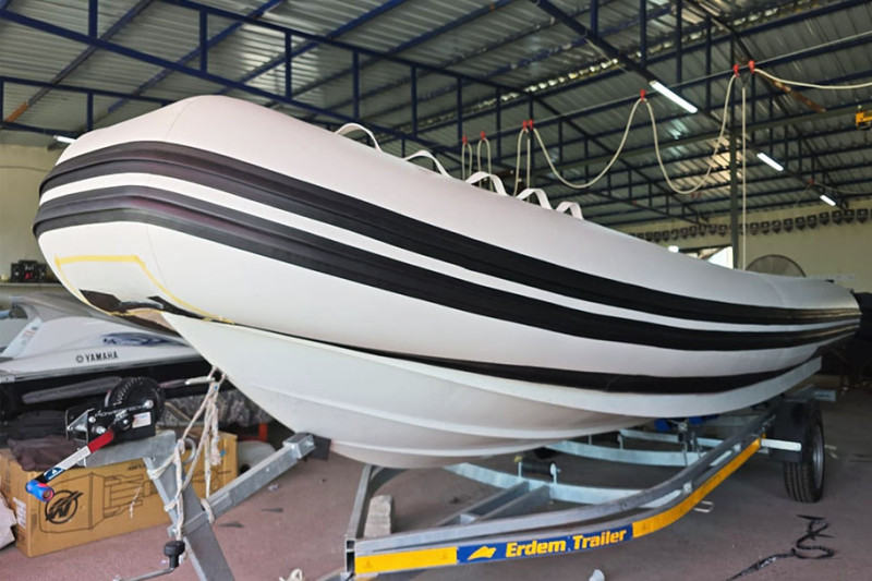 Fiber Tabanlı Botlar | Dayanıklı ve Güvenilir Şişme Botlar